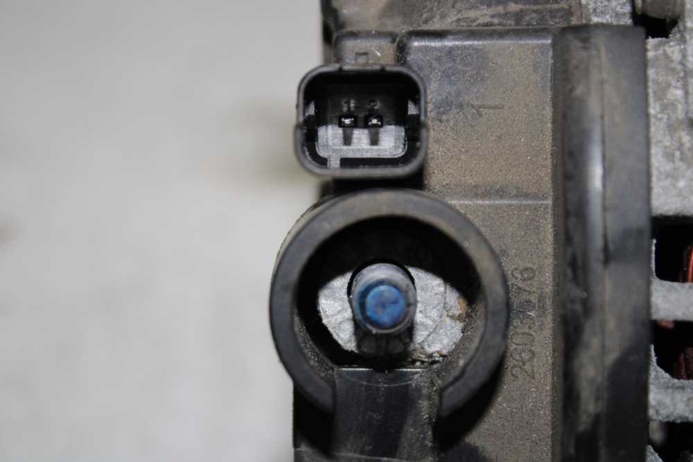 ALTERNATEUR CITROEN/PEUGEOT - Vue 3